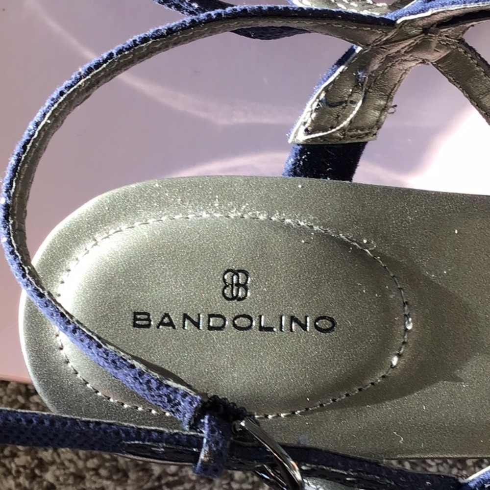 New Bandolino Blue Sandals Elegant Comfortable Stylish - Picture 4 of 8